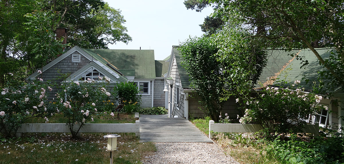 House exterior, Truro, Cape Cod, by Paul Krueger Architect
